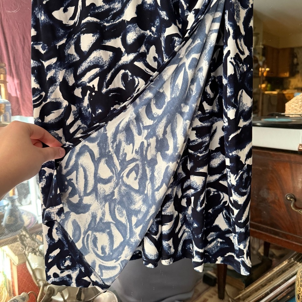 Lauren Ralph Lauren Navy and White Asymmetrical Y2K Patterned Midi Dress - Picture 5 of 7